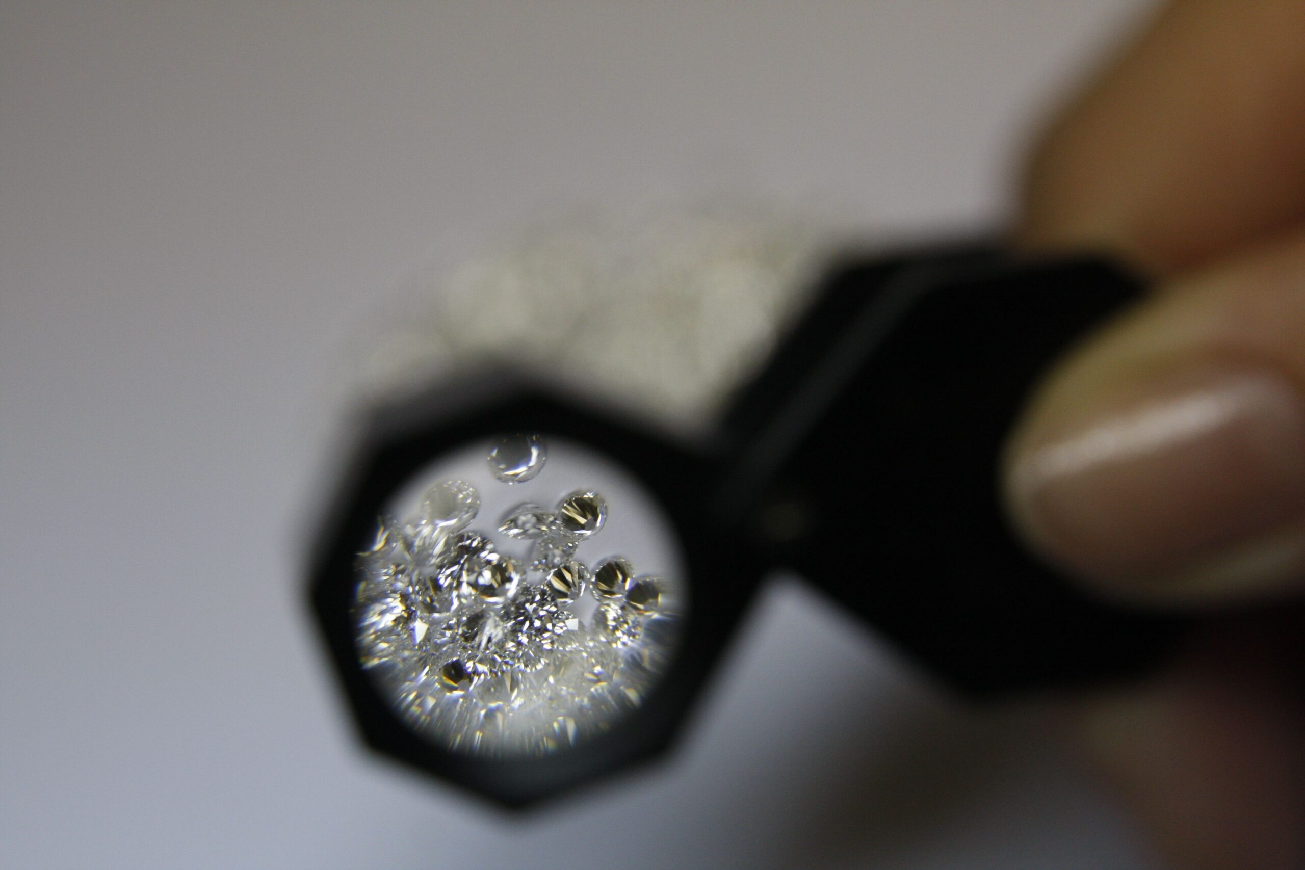 Services diamond test